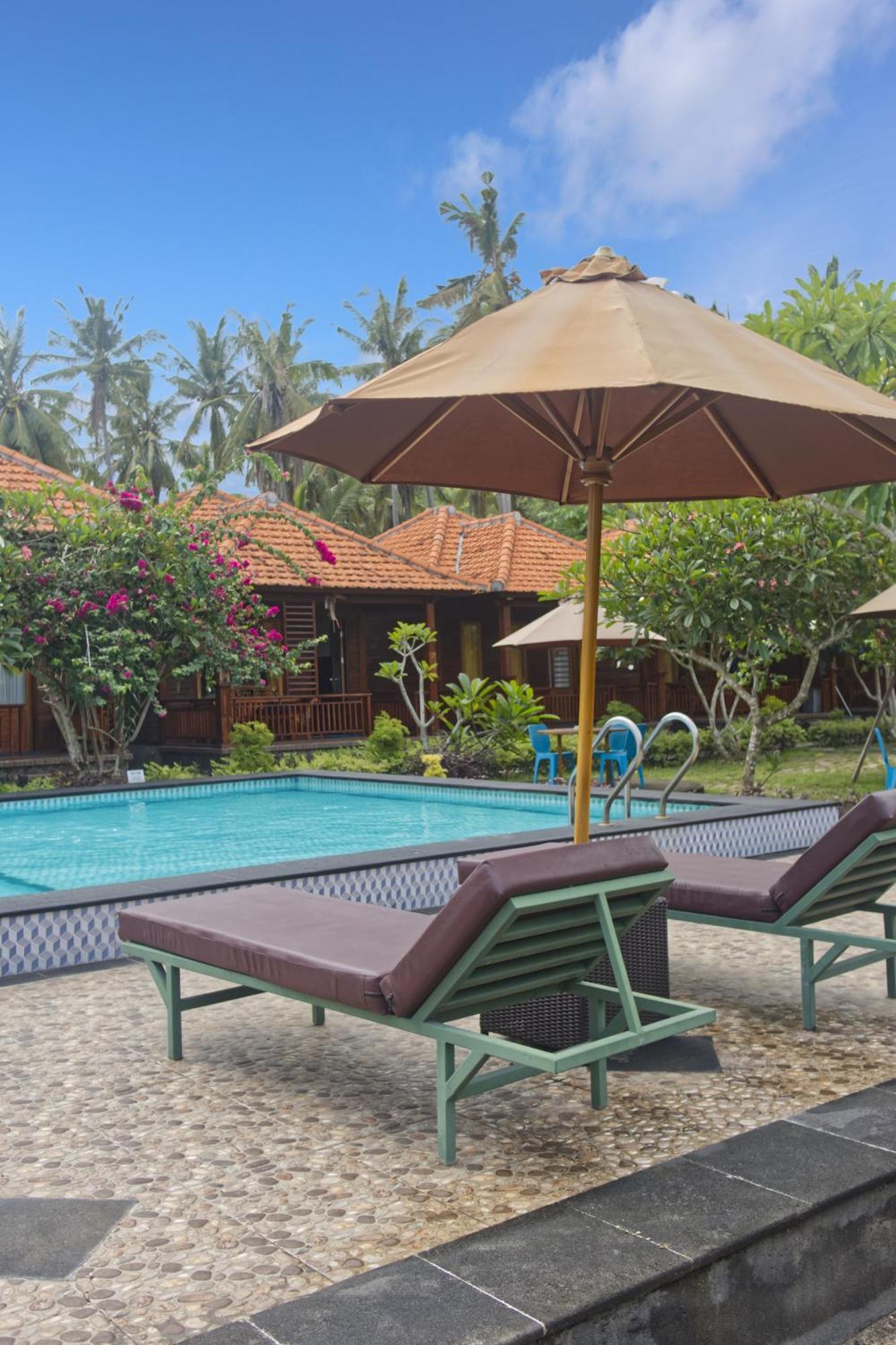 Putri Nusa Beach Ped エクステリア 写真