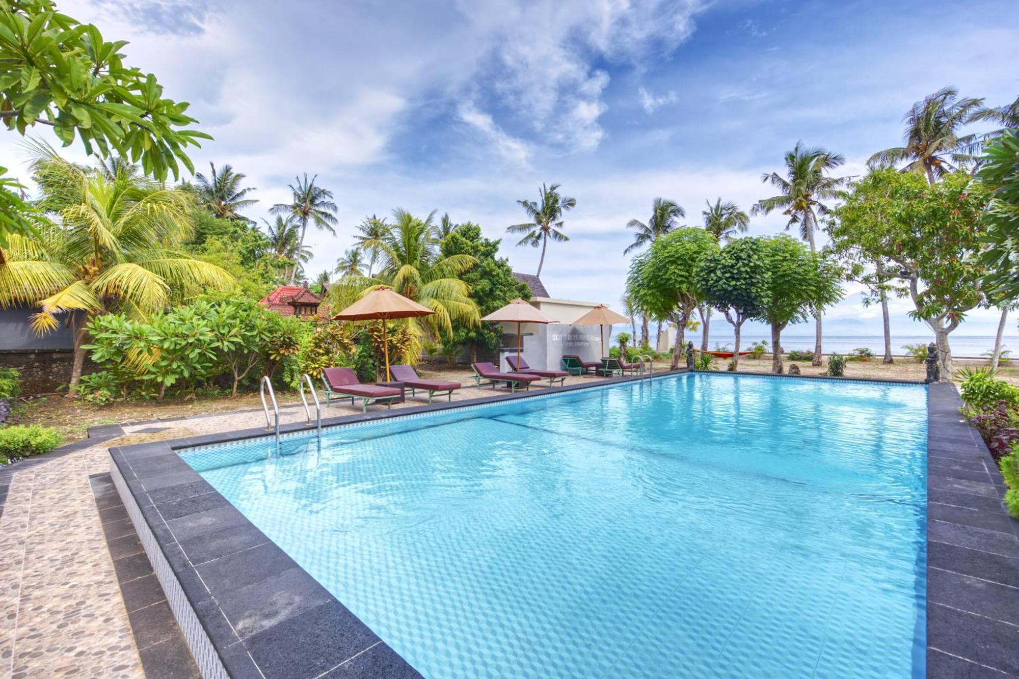 Putri Nusa Beach Ped エクステリア 写真