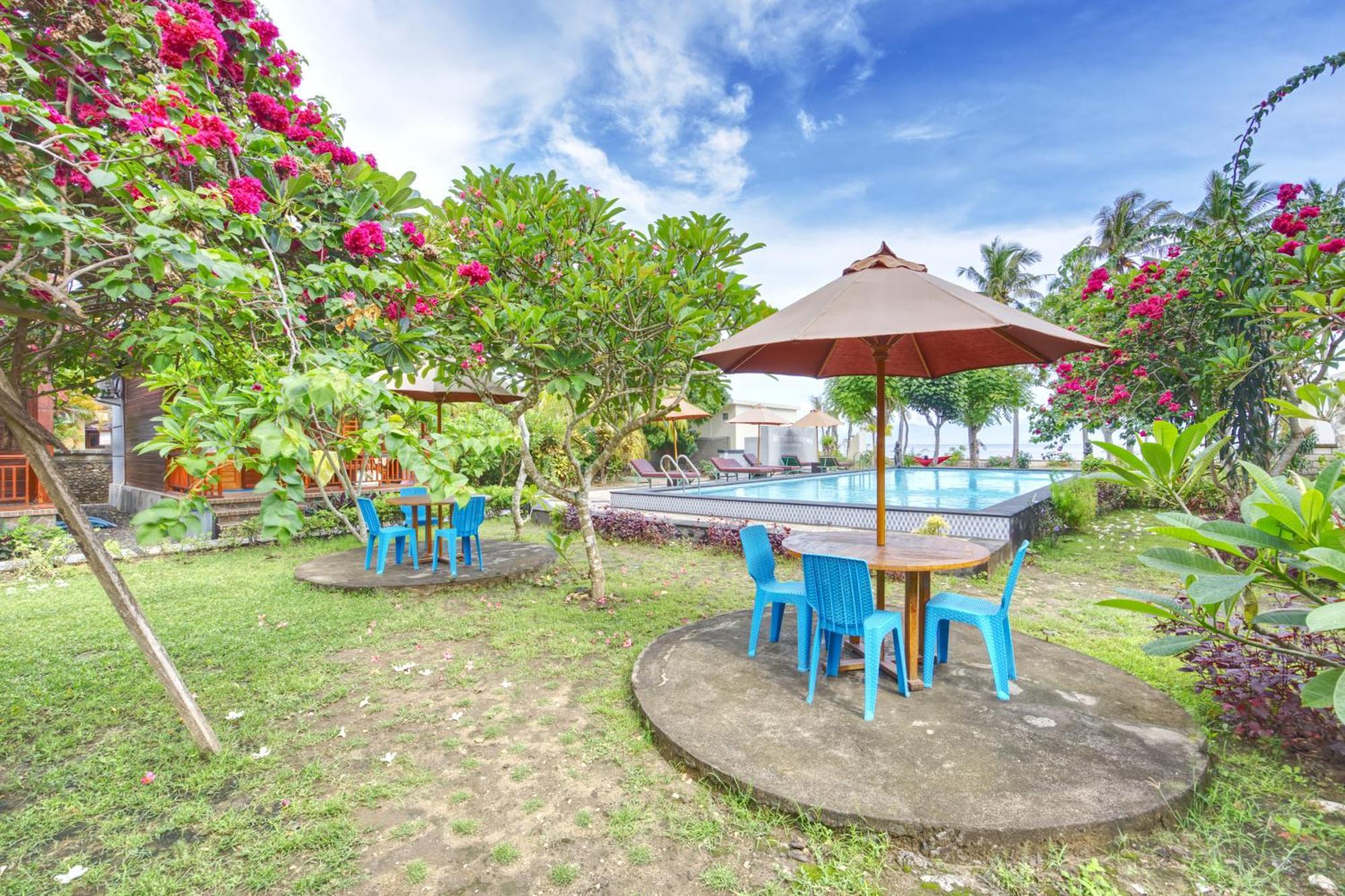 Putri Nusa Beach Ped エクステリア 写真